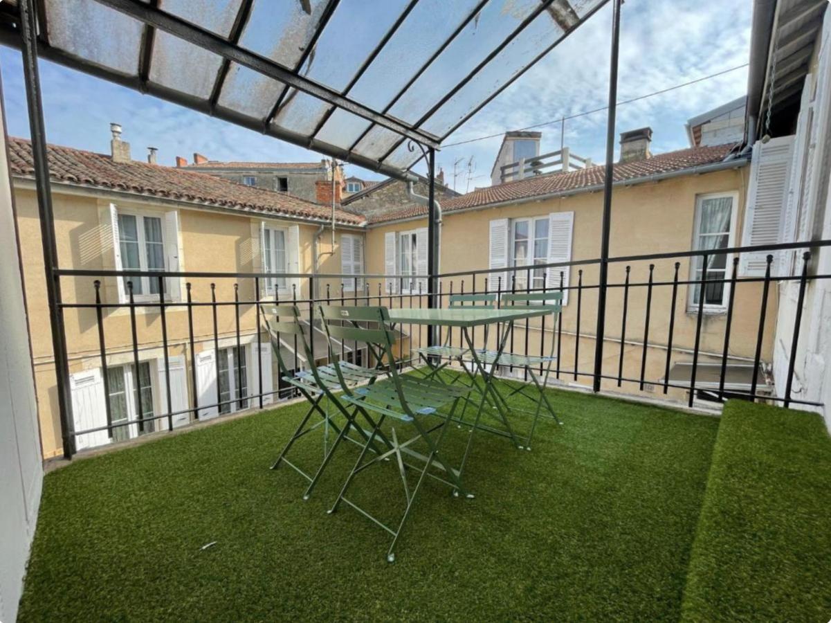 Superbe T2 Neuf Centre Ville Wifi Terrasse Netflix Périgueux Eksteriør bilde
